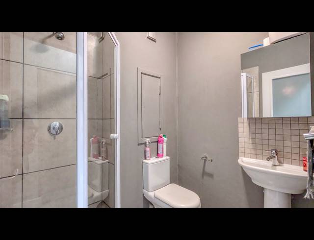 2 BEDROOM APARTMENT FOR SALE IN RIVONIA